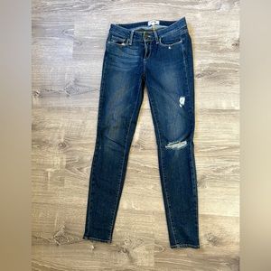 PAIGE Verdugo Ultra Skinnt Jeans in Size 26